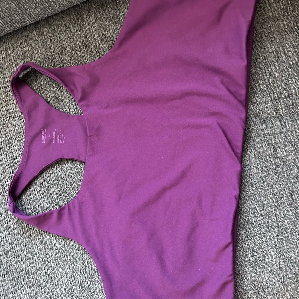 4x Girlfriend Co sports bra